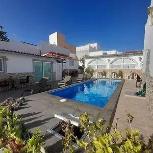 https://tenerife-little-village.tenerifehoteles.net